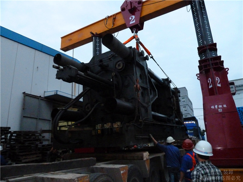 液壓龍門吊吊裝重型設(shè)備