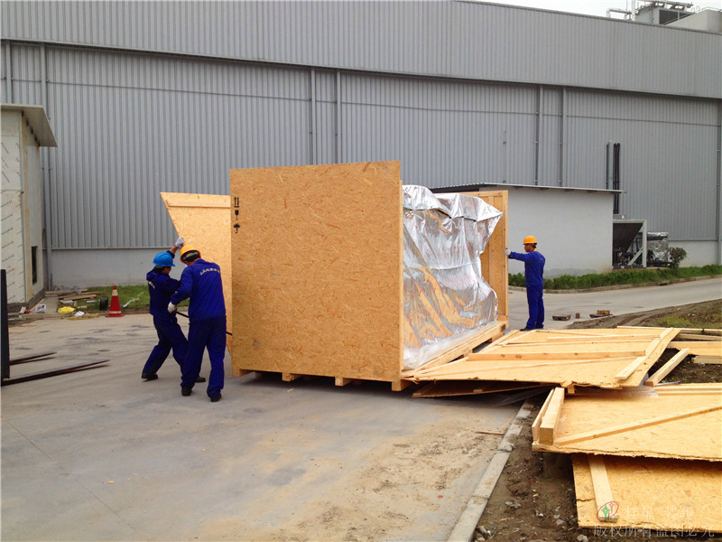 精密設(shè)備拆卸