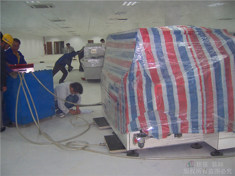 精密設(shè)備氣墊搬遷