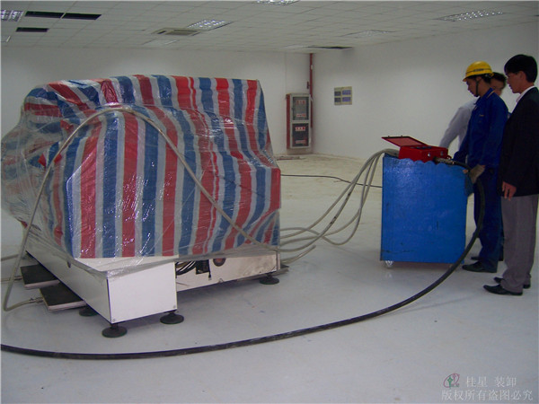 精密設(shè)備安裝