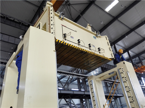 液壓機(jī)吊裝起重哪家好,液壓機(jī)吊裝起重公司,哪里有液壓機(jī)吊裝起重比較專業(yè)的廠家