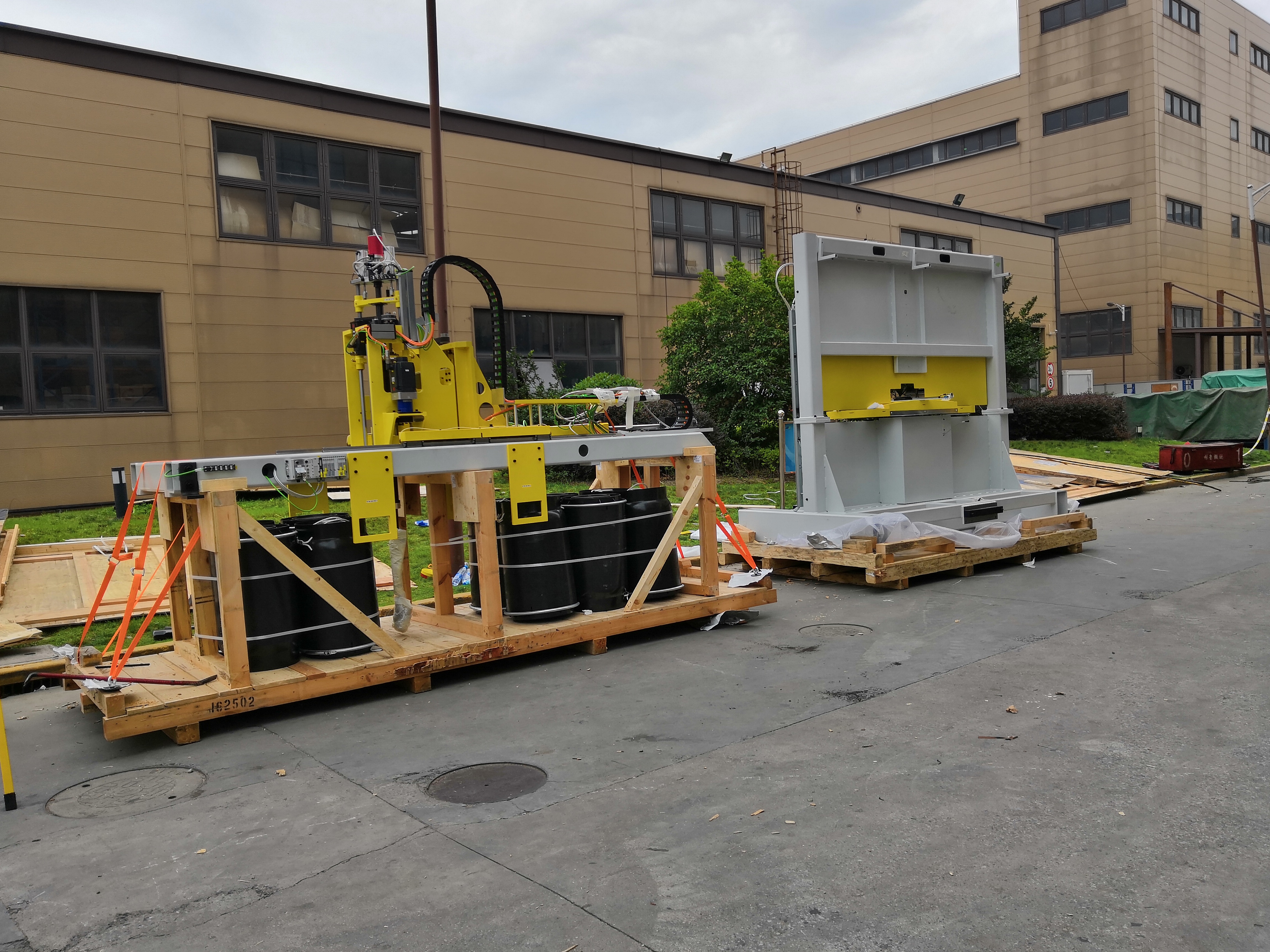 大型設(shè)備搬遷