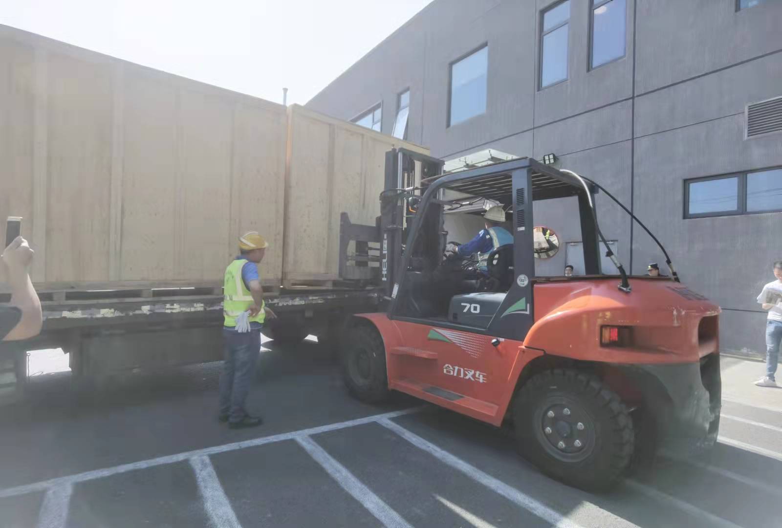 工廠設(shè)備搬遷移位注意事項(xiàng)