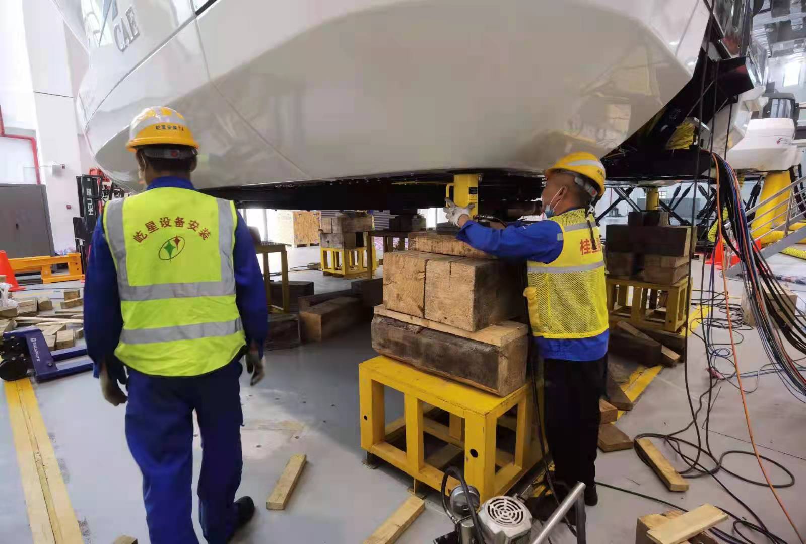 大件設(shè)備搬運(yùn)吊裝注意事項(xiàng)