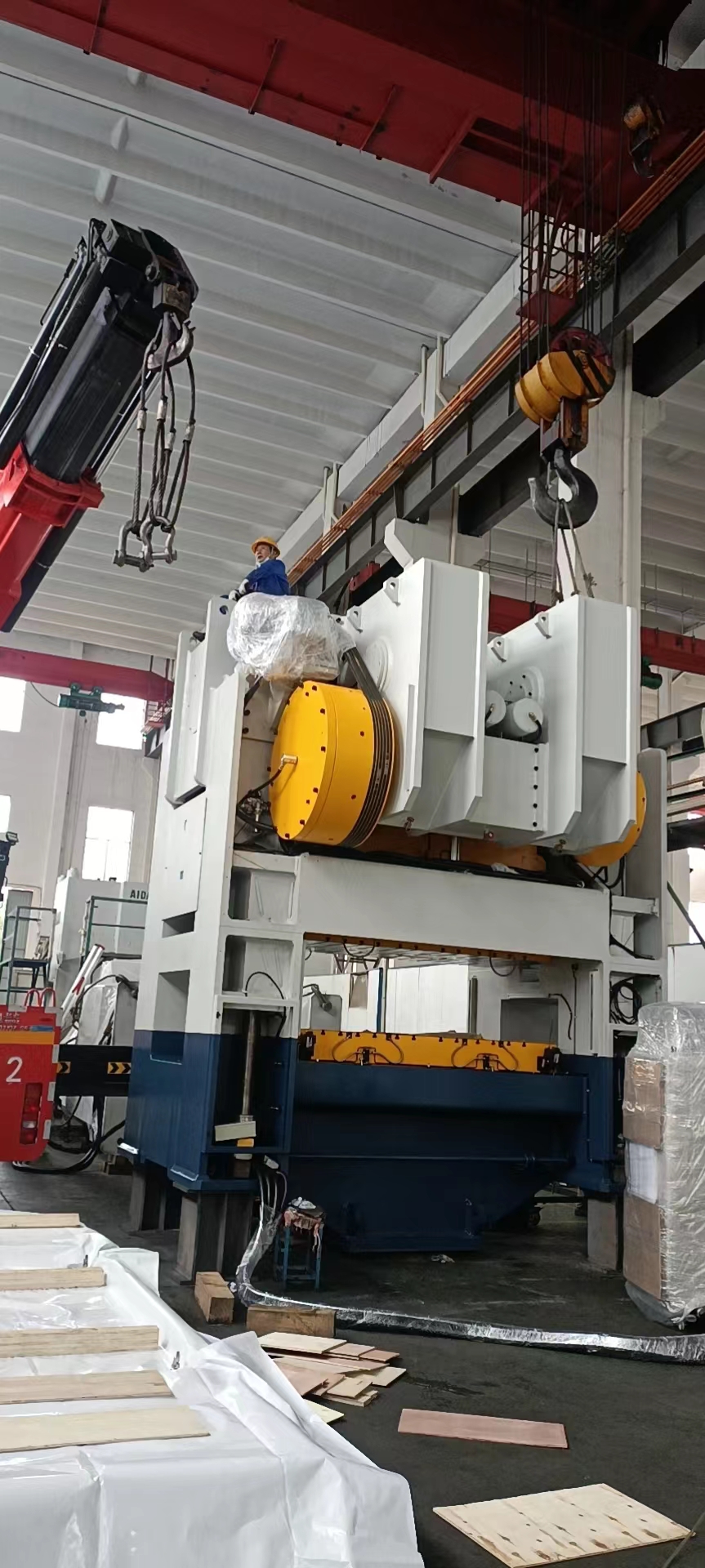 無錫大型設(shè)備木箱包裝工程