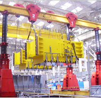 液壓龍門吊安裝大型設備