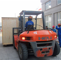 大型設(shè)備搬運