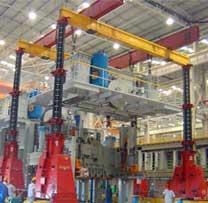 液壓龍門吊安裝大型壓力機